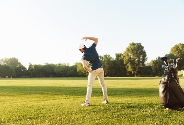 Stretch for Success: Elevate Your Golf Game with Pre-Round Flexibility